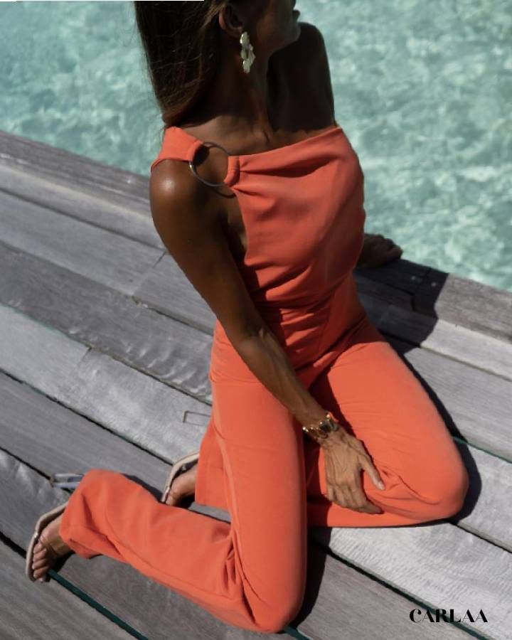 mode asymétrique de femme