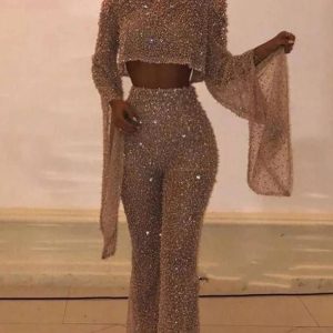combinaison élégante à paillettes