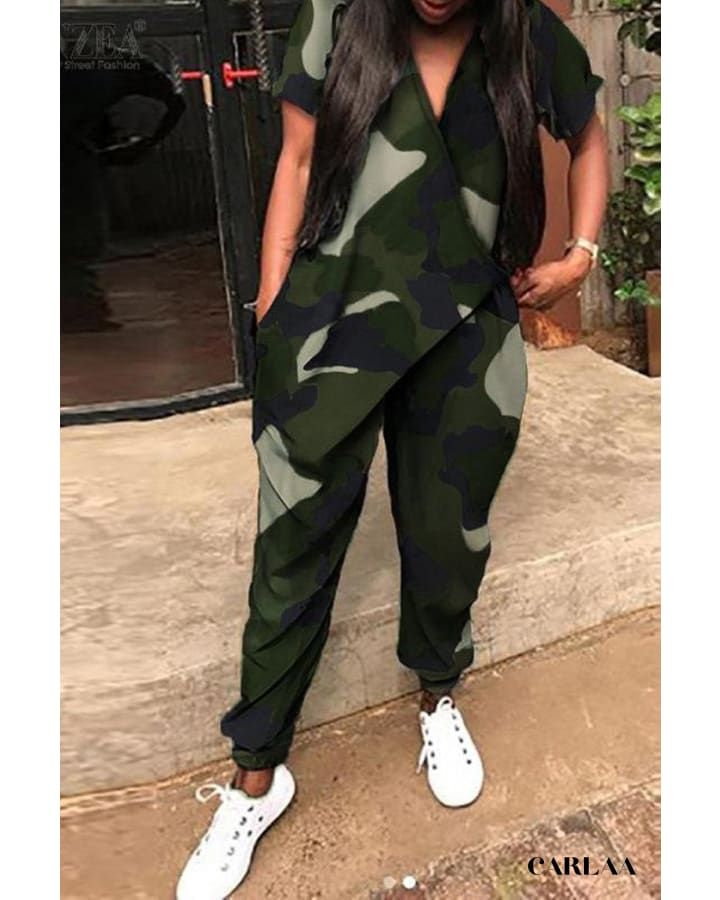 combinaison femme camouflage élégante