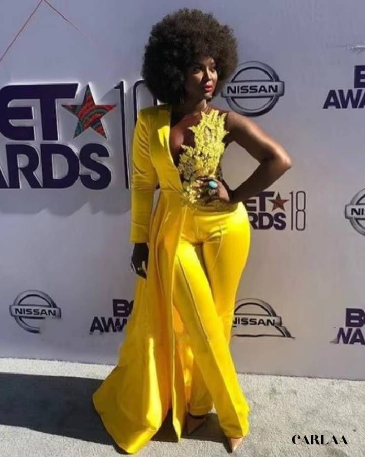 combinaison jaune mariage élégante