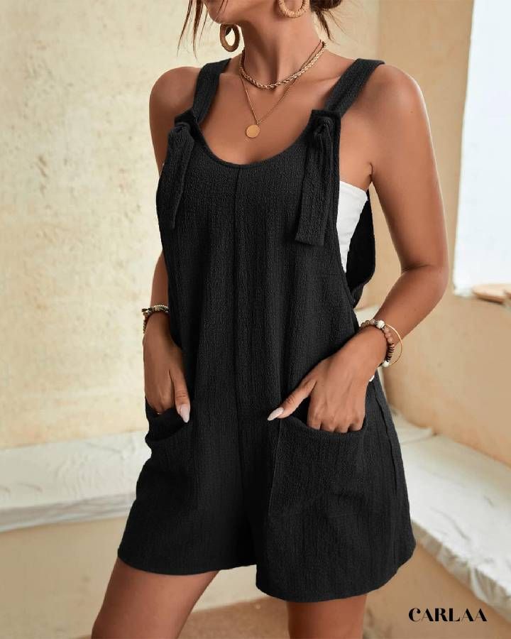 style d'été avec une combishort salopette