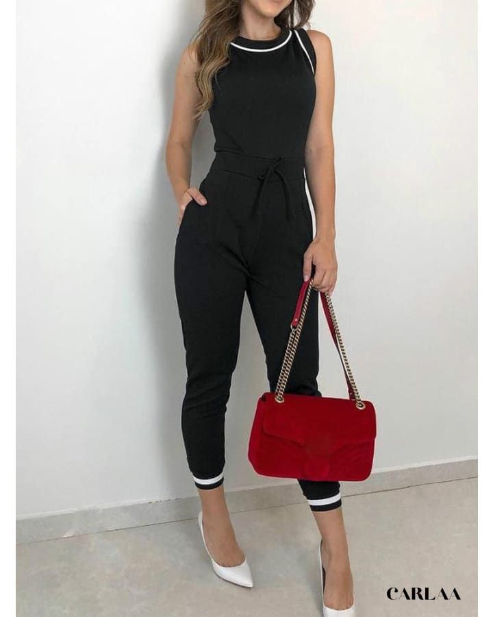 tenue sophistiquée noire