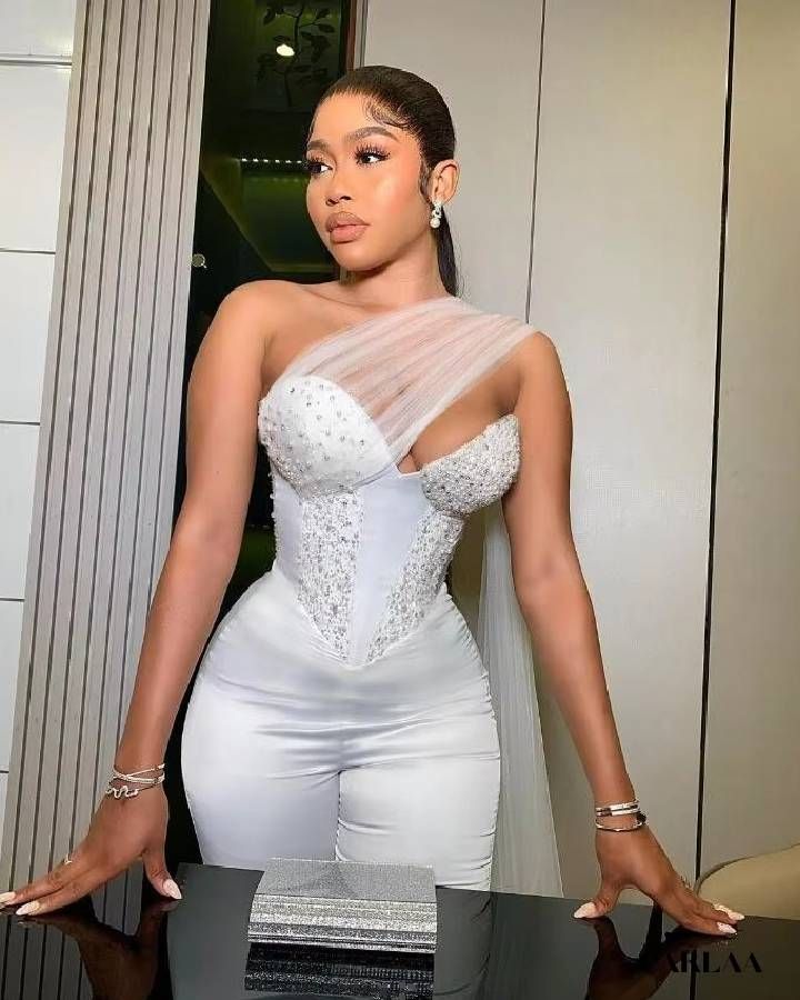 Combinaison femme mariage chic