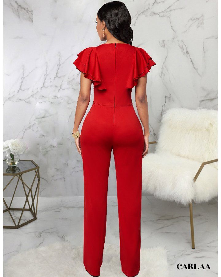 tenue chic rouge moderne