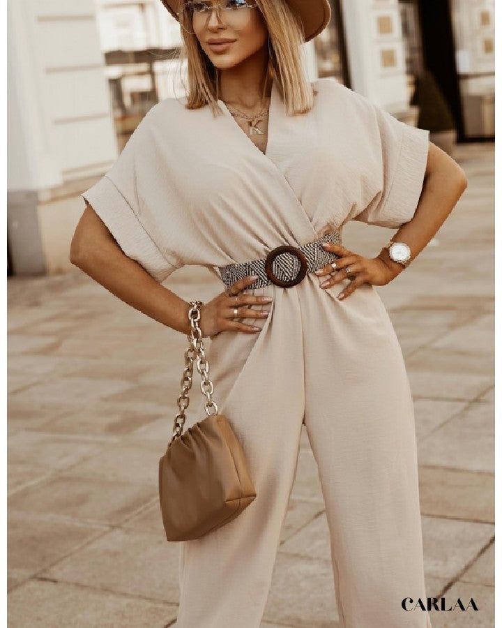 tenue élégante combinaison femme