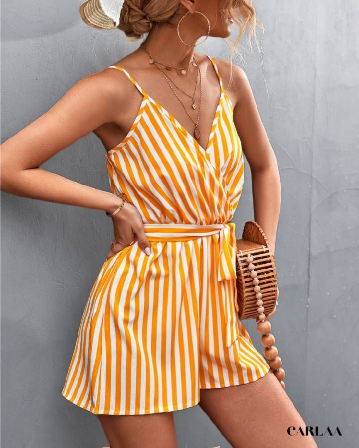 combishort pour femme moderne